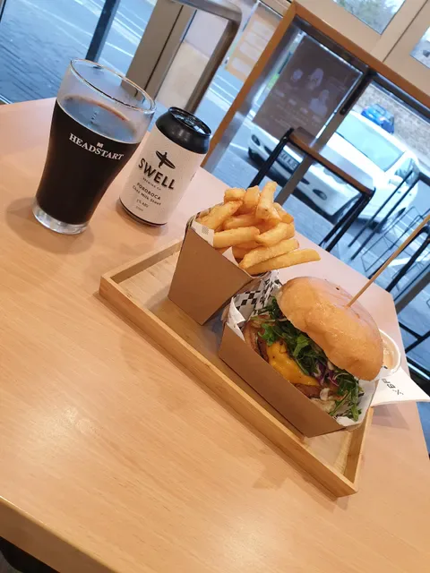Barry's Burgers (Semaphore)