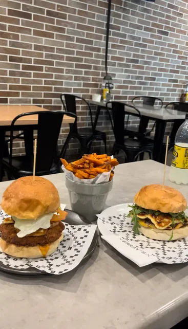 Barry's Burgers (Semaphore)