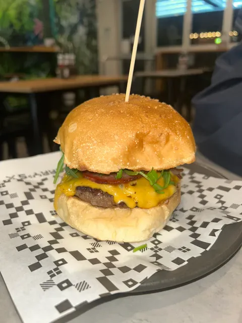 Barry's Burgers (Semaphore)