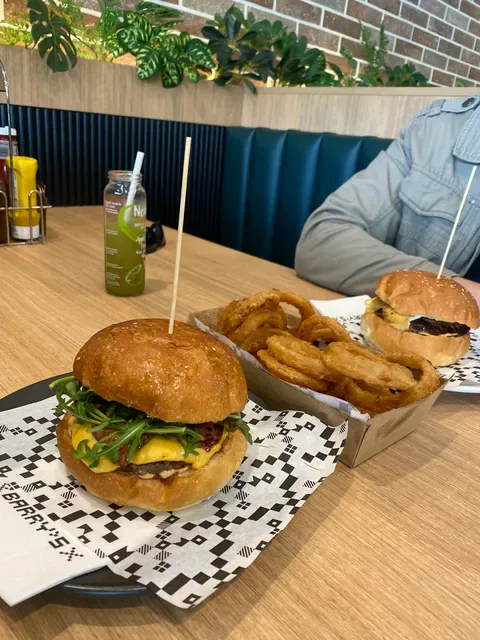 Barry's Burgers (Semaphore)