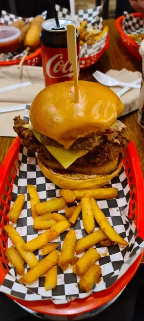 Benny's American Burger - Hindley Street