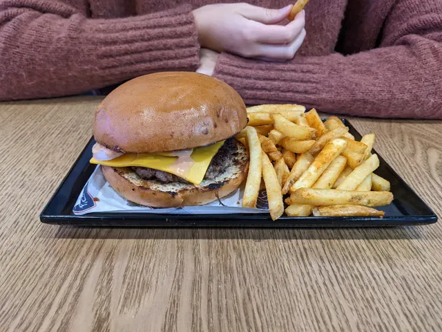Benny's American Burgers - Magill Road