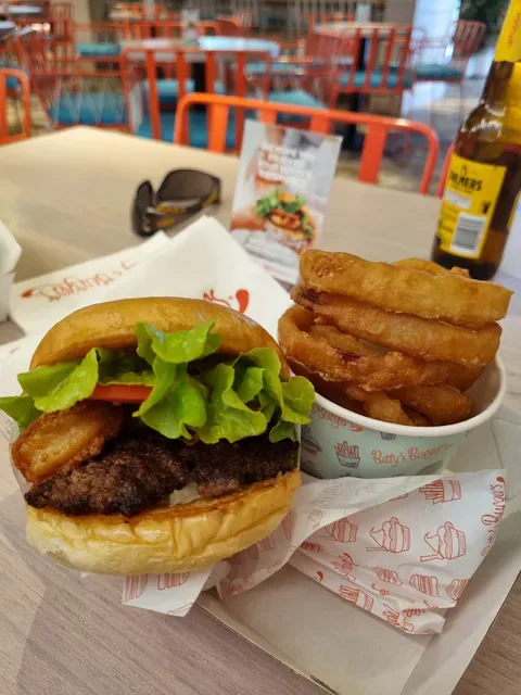 Betty's Burgers