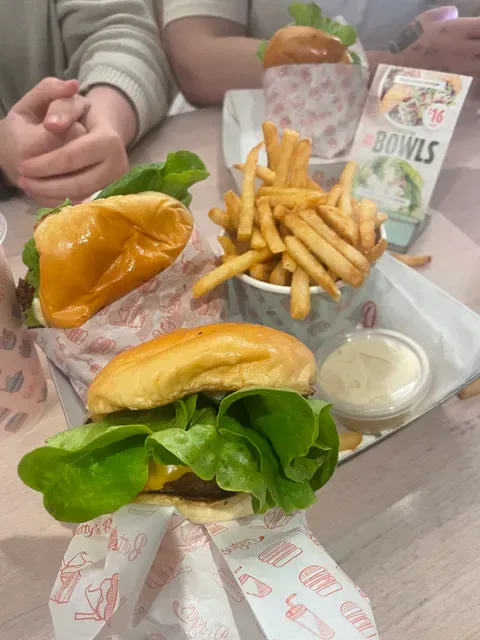 Betty's Burgers