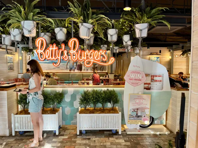 Betty's Burgers