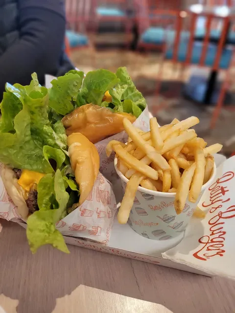 Betty's Burgers