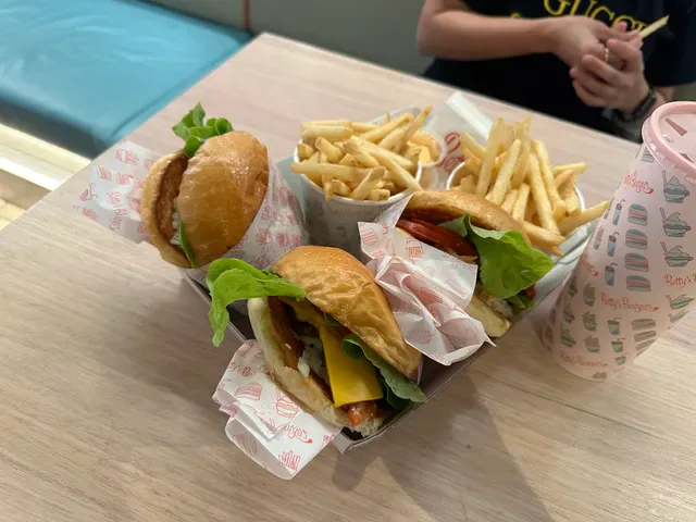 Betty's Burgers