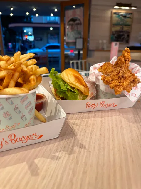 Betty's Burgers