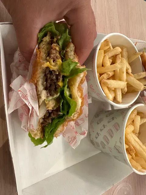 Betty's Burgers
