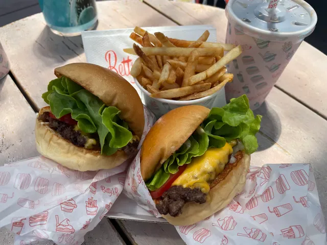 Betty's Burgers