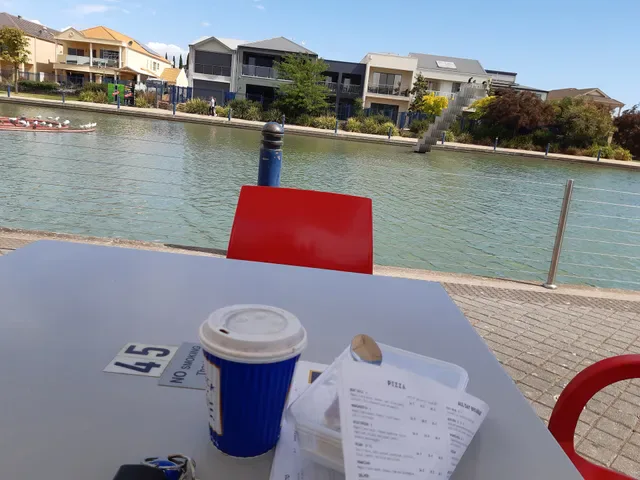 Boatdeck Cafe