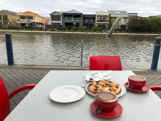 Boatdeck Cafe
