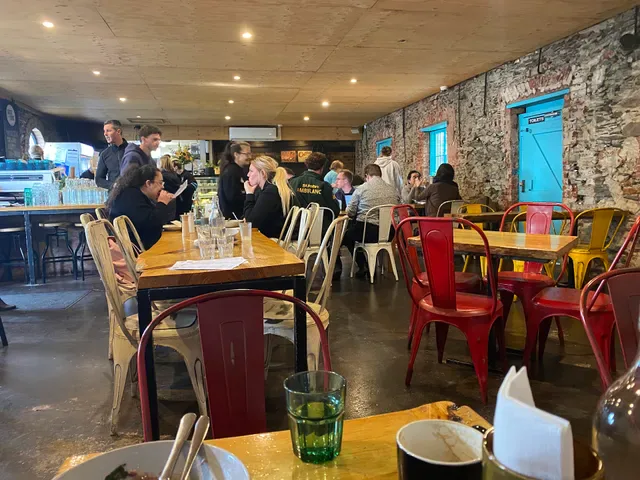 Bricks & Stones Cafe