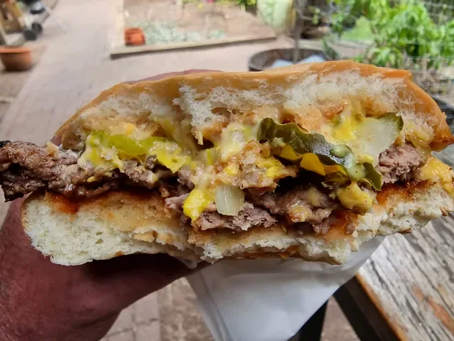 Burger O'clock