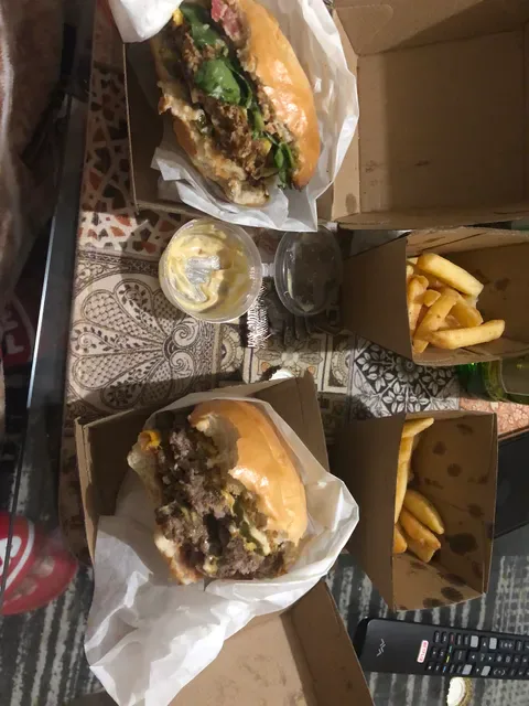 Burger O'clock