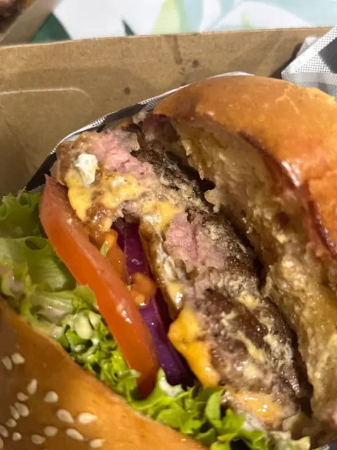 Burgertec Paradise