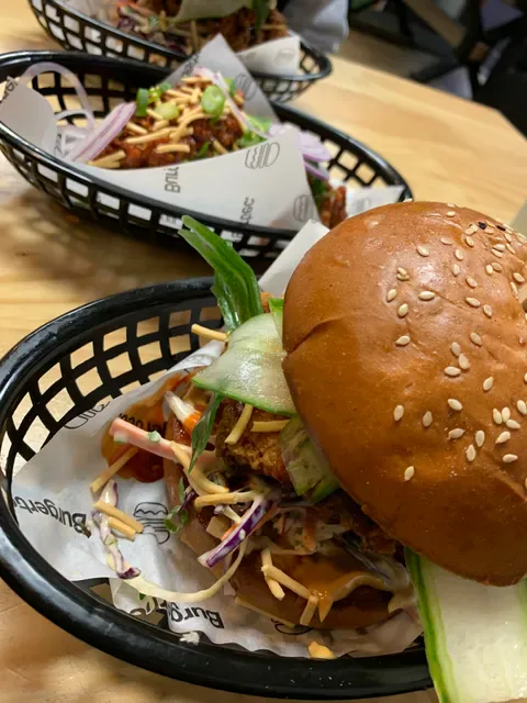 Burgertec Paradise