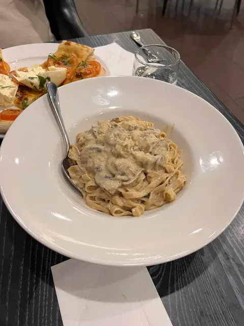 Cafe Settebello