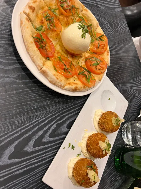 Cafe Settebello