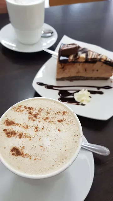 Cafe Southgate