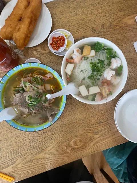 Cam Wah Chinese & Vietnamese Restaurant