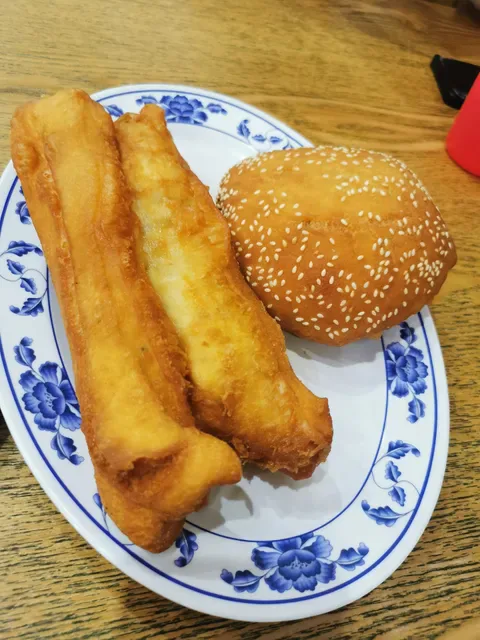 Cam Wah Chinese & Vietnamese Restaurant