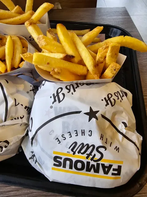 Carl's Jr. Kilburn