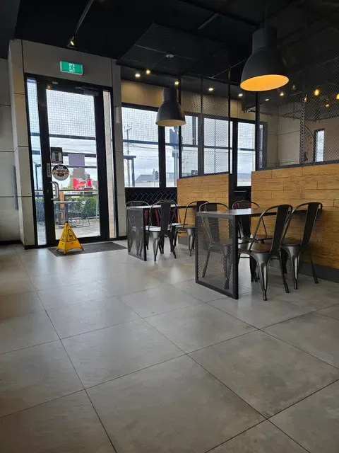 Carl's Jr. Kilburn