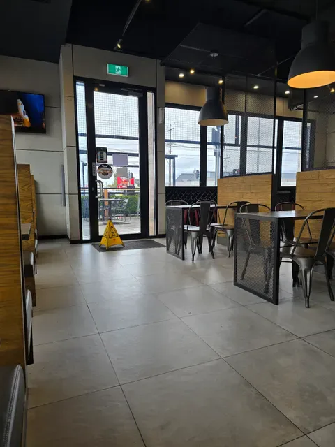 Carl's Jr. Kilburn