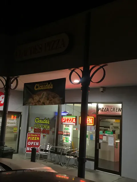 Claude's Pizza