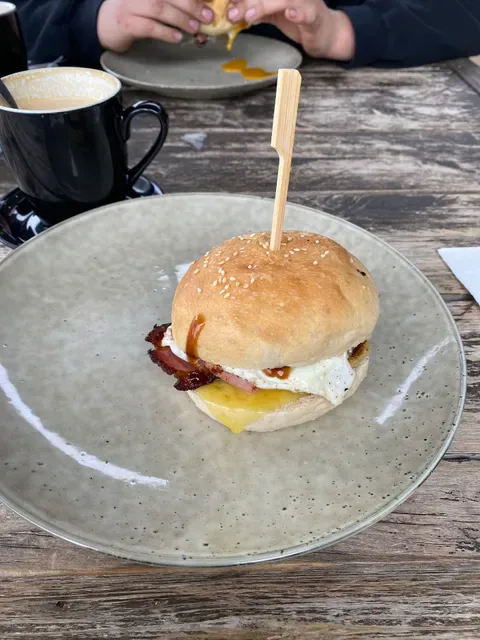 crumpet cafe