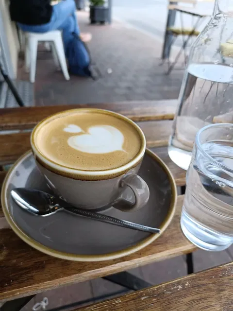 Daisy Coffee Shop
