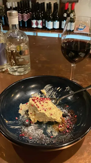 Delicatessen Kitchen & Bar