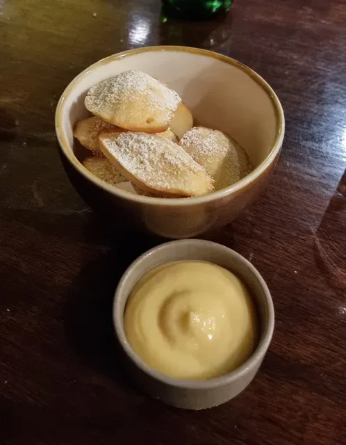 Delicatessen Kitchen & Bar