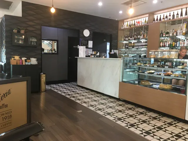Dolci Cafe