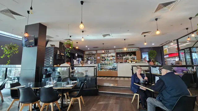 Dolci Cafe