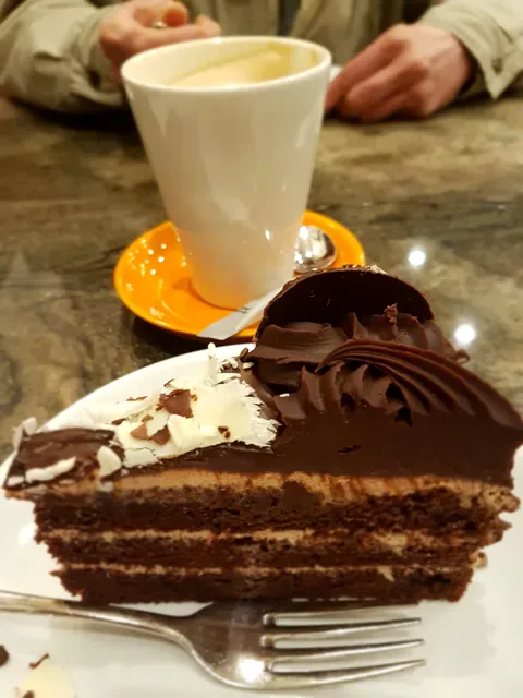 Doncho's Cafe