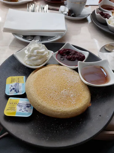 Doncho's Cafe