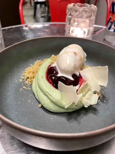 Eggless Dessert Cafe
