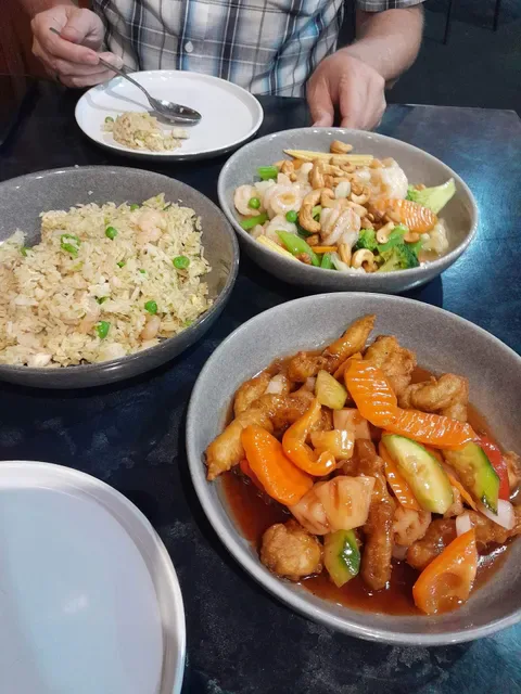 Emperor's Crown Chinese Restaurant
