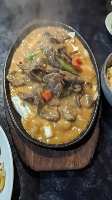 Emperor's Crown Chinese Restaurant