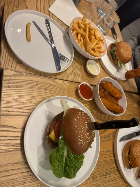 Enuf Café and Burgers