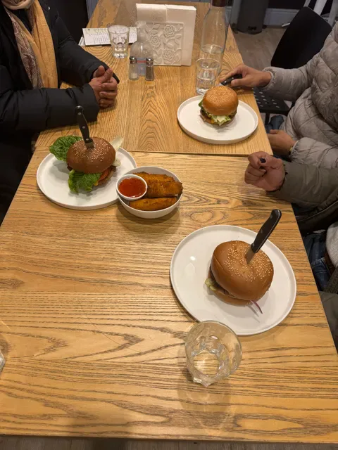 Enuf Café and Burgers