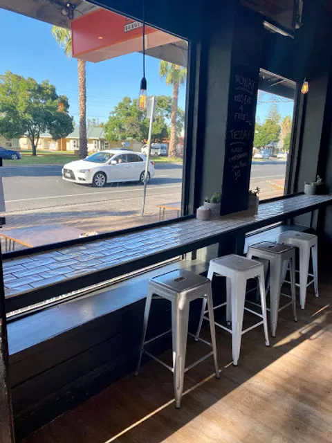 Enuf Café and Burgers