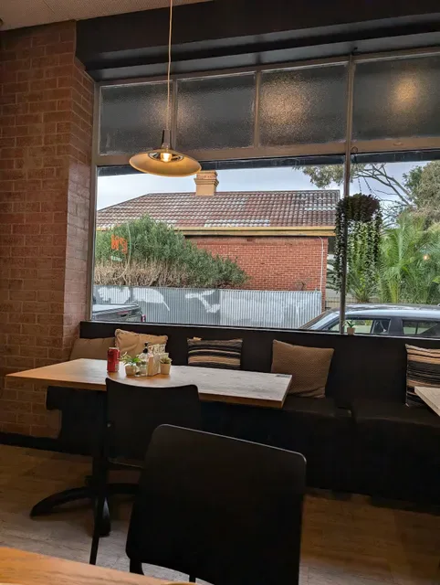 Enuf Café and Burgers