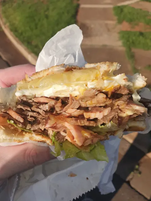 Farah Fast Food