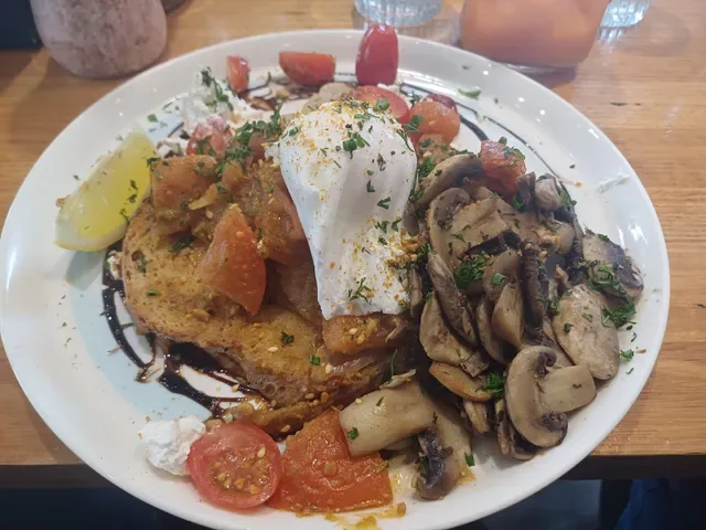 Feed Jetty Road