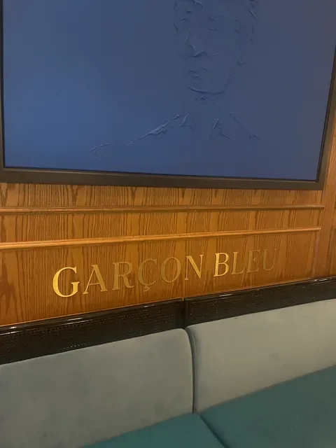 Garcon Bleu
