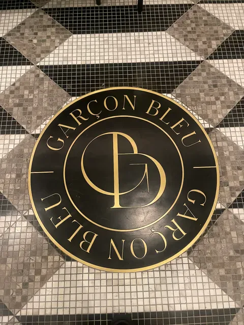 Garcon Bleu