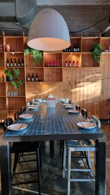 Gin Long Canteen
